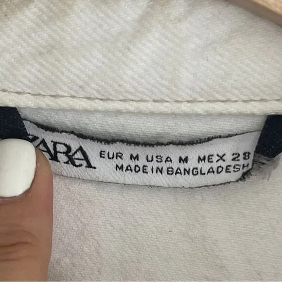 Zara White Denim Shirt/Jacket Sz M Gently Loved - Picture 4 of 6